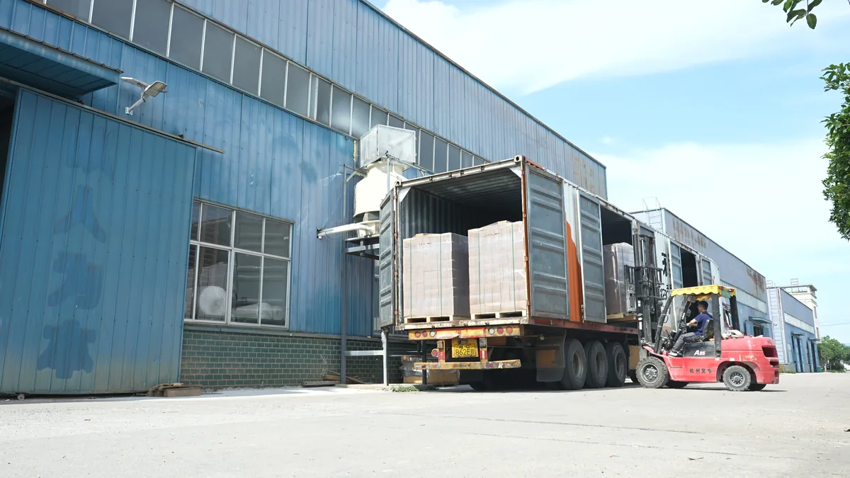 Balance payment and international shipping