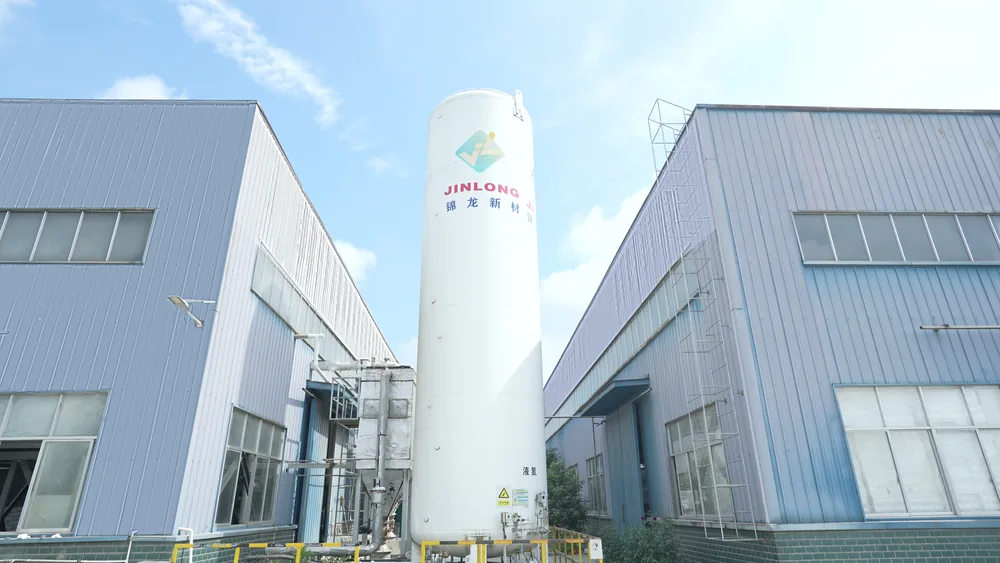 Jinlong TPU Powder Manufacturing Process step 05: Liquid Nitrogen Cooling